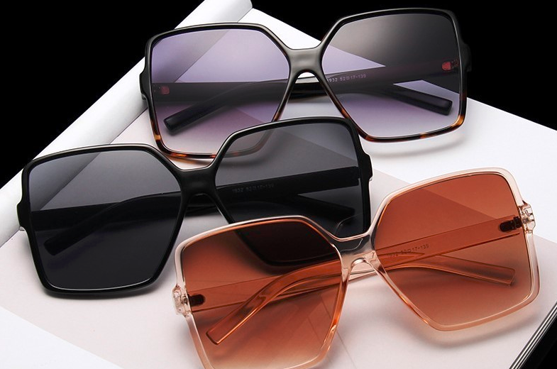 Lunettes De Soleil Oversize XXL Pour Femmes - UV400, Monture Or Rose, Verres Marron Dégradé | Look Moderne Et Protection Totale